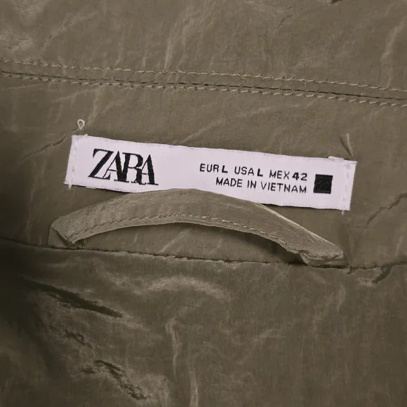 Zara Men's Olive Green Nilon Light-Weight Rain Jaket Size L - Picture 4 of 13